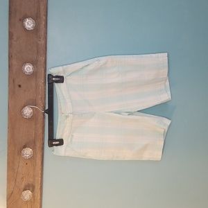 Izod Women's Plaid Shorts SZ 4